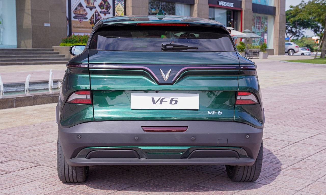 Giá xe VinFast VF 6 mới nhất 5