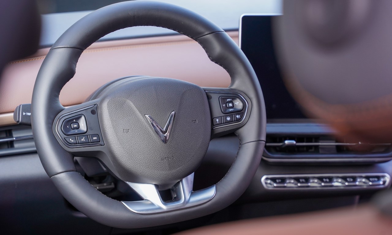 Giá xe VinFast VF 6 mới nhất 15