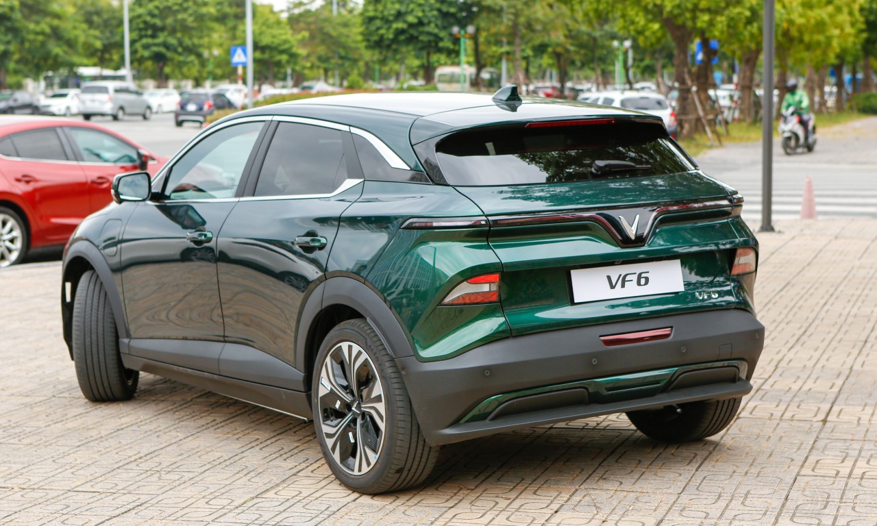 Giá xe VinFast VF 6 mới nhất 4
