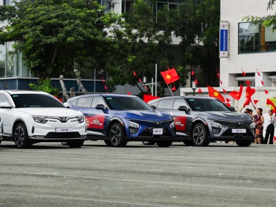 VINFAST BÀN GIAO GẦN 11.000 XE Ô TÔ ĐIỆN TRONG THÁNG 8 - SẴN SÀNG BỨT PHÁ MÙA MUA SẮM CUỐI NĂM