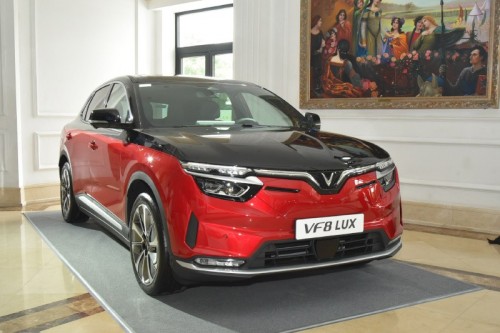 VinFast VF 8 Plus